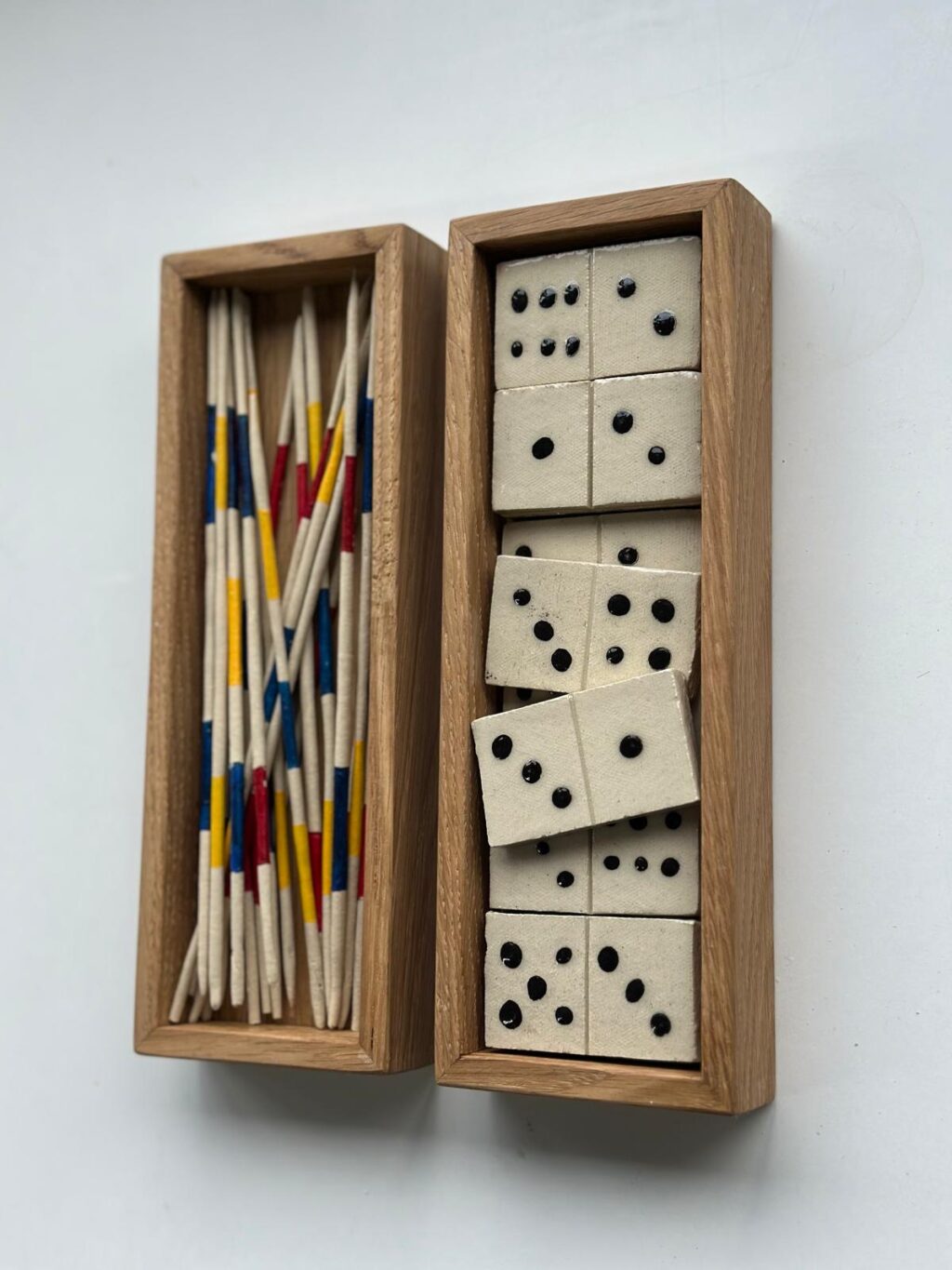 Mikado and dominoes